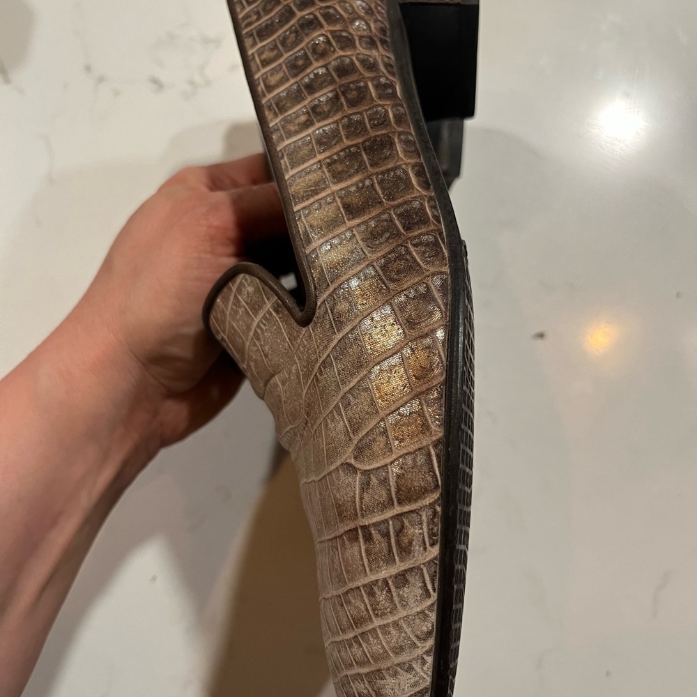 Stuart Weitzman Lizard Printed Gray/Silver Loafer… - image 4